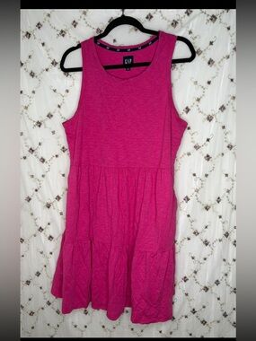 GAP Hot Pink Sleeveless Tiered Knit Dress